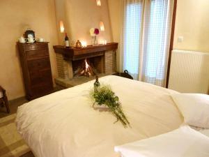 Letto o letti in una camera di Mysaion Hotel