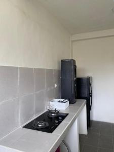 Kuchyň nebo kuchyňský kout v ubytování Ayodhya Guesthouse + 8 fotografií