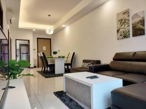 Khu vực ghế ngồi tại Delight Homestay Paragon Residences