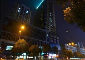 Fotografie z fotogalerie ubytování City Comfort Inn Wuhan Yangluo Yangguang Avenue v destinaci Wu-chan + 32 fotografií