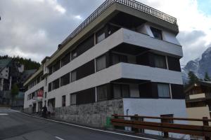 Üldine mäevaade või majutusasutusest Appartamento Chappelette pildistatud vaade +5 fotot