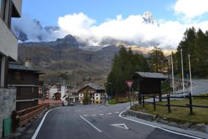 Üldine mäevaade või majutusasutusest Appartamento Chappelette pildistatud vaade