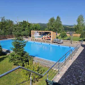 Bazén v ubytování Bellacya Resort & Spa nebo v jeho okolí