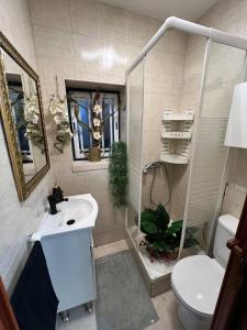 Ένα μπάνιο στο Sun And Ocean House with 2 bathrooms