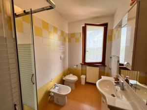 Ένα μπάνιο στο Al Riparo - Comfort near Verona