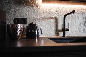 Dapur atau dapur kecil di Chalet Yak Häusl - Sauna & Whirlpool