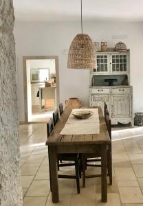 A kitchen or kitchenette at Trullo Falco