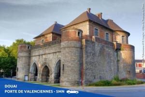 Fotografie z fotogalerie ubytování Le Gentleman - Elégant - Confort - Calme v destinaci Douai