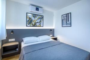 Ảnh trong thư viện ảnh của Delightfully house with a private pool and a sea view ở Premantura