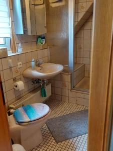 Koupelna v ubytování Tati's Ferienwohnung