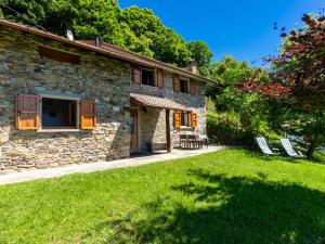Zahrada ubytování Holiday Home Munt del Nana by Interhome