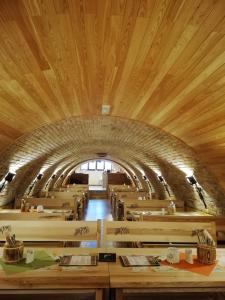 Fotografia z galérie ubytovania Rodinný wellness hotel U Langrů v destinácii Dolní Věstonice