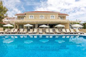 Bassein majutusasutuses Esperia Hotel või selle lähedal