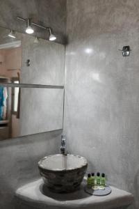 Bagno di Ichor Suites