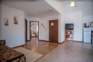 Μια τηλεόραση ή/και κέντρο ψυχαγωγίας στο Agroturystyka Mazury u Basi