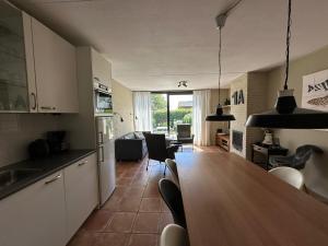 Η κουζίνα ή μικρή κουζίνα στο Lamsoor 1A*