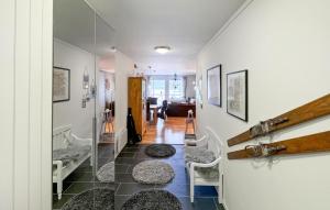 Χώρος καθιστικού στο Stunning Apartment In Tyinkrysset