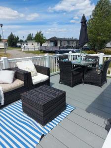 Istumisnurk majutusasutuses 53A kingfisher court tattershall lakes luxury hot tub holidays