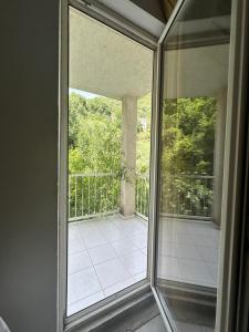 Μπαλκόνι ή βεράντα στο Julija I-1