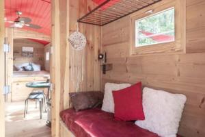 Gallery image of Wagon des freytisses in Bessamorel +5 photos
