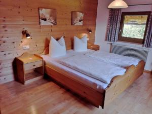 Postel nebo postele na pokoji v ubytování Hinterreith-Hof