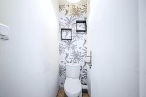 Koupelna v ubytování Appartement spacieux proche de La Defense