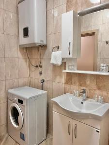 Koupelna v ubytování ApartHotel Belvedere Residence Becici Budva