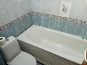 Koupelna v ubytování Rony Hotel