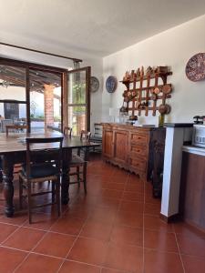 Kuchyň nebo kuchyňský kout v ubytování Cascina Bella Relais