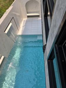 Bazén v ubytování The Joy Private Pool Villa nebo v jeho okolí