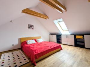 Postel nebo postele na pokoji v ubytování Baron Apartments Sušice