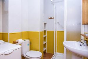 Kúpeľňa v ubytovaní Las vistas Piso + 20 fotografií