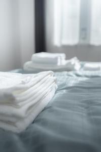 Postel nebo postele na pokoji v ubytování Ráday Residence at the Heart of Budapest with AC