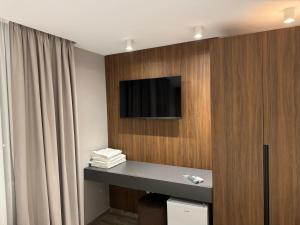 TV a/nebo společenská místnost v ubytování Side Airport Hotel + 10 fotografií