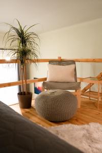 A seating area at La Bella - Entire Apartment near Gozsdu udvar