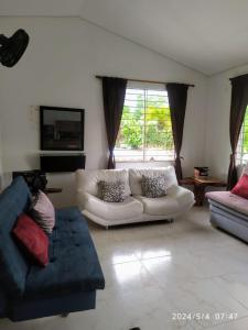 Ruang duduk di Villa Las Colonias