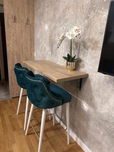 Μια τηλεόραση ή/και κέντρο ψυχαγωγίας στο Studio 27