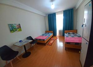 Postel nebo postele na pokoji v ubytování Lana Hostel
