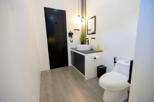 Fotografie z fotogalerie ubytování Gray cozy unit v destinaci Valencia