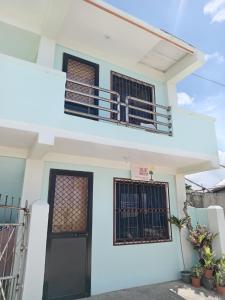 Tòa nhà nơi căn hộ tọa lạc