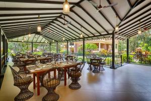 Restoran või mõni muu söögikoht majutusasutuses De Mandarin Beach Resort Suites & Villas, Candolim