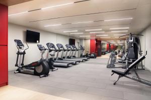 The fitness centre and/or fitness facilities at Ying'nFlo, Wesley Admiralty, Hong Kong