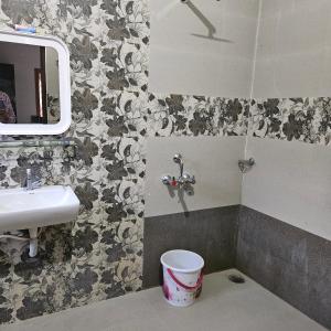 Bilik mandi di Bridge Point Home Stay