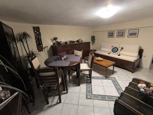 Χώρος καθιστικού στο Michaela