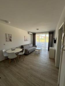 Posezení v ubytování Apartman VERA Srebrno Jezero