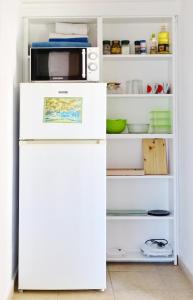 Η κουζίνα ή μικρή κουζίνα στο Marchie's Place - Spacious one bedroom apartment for rent on Skopelos Island