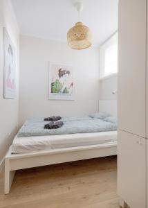 Elegant Home Overlooking the Music Academy 1061 Budapest, Liszt Ferenc tér 6 kép - 2