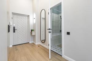 Ένα μπάνιο στο Alau 1-room studio +18 φωτογραφίες