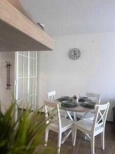 Φωτογραφία από το άλμπουμ του Apartman Borovi 14 σε Divčibare