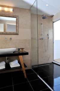 Kúpeľňa v ubytovaní Athenaeum Grand Hotel